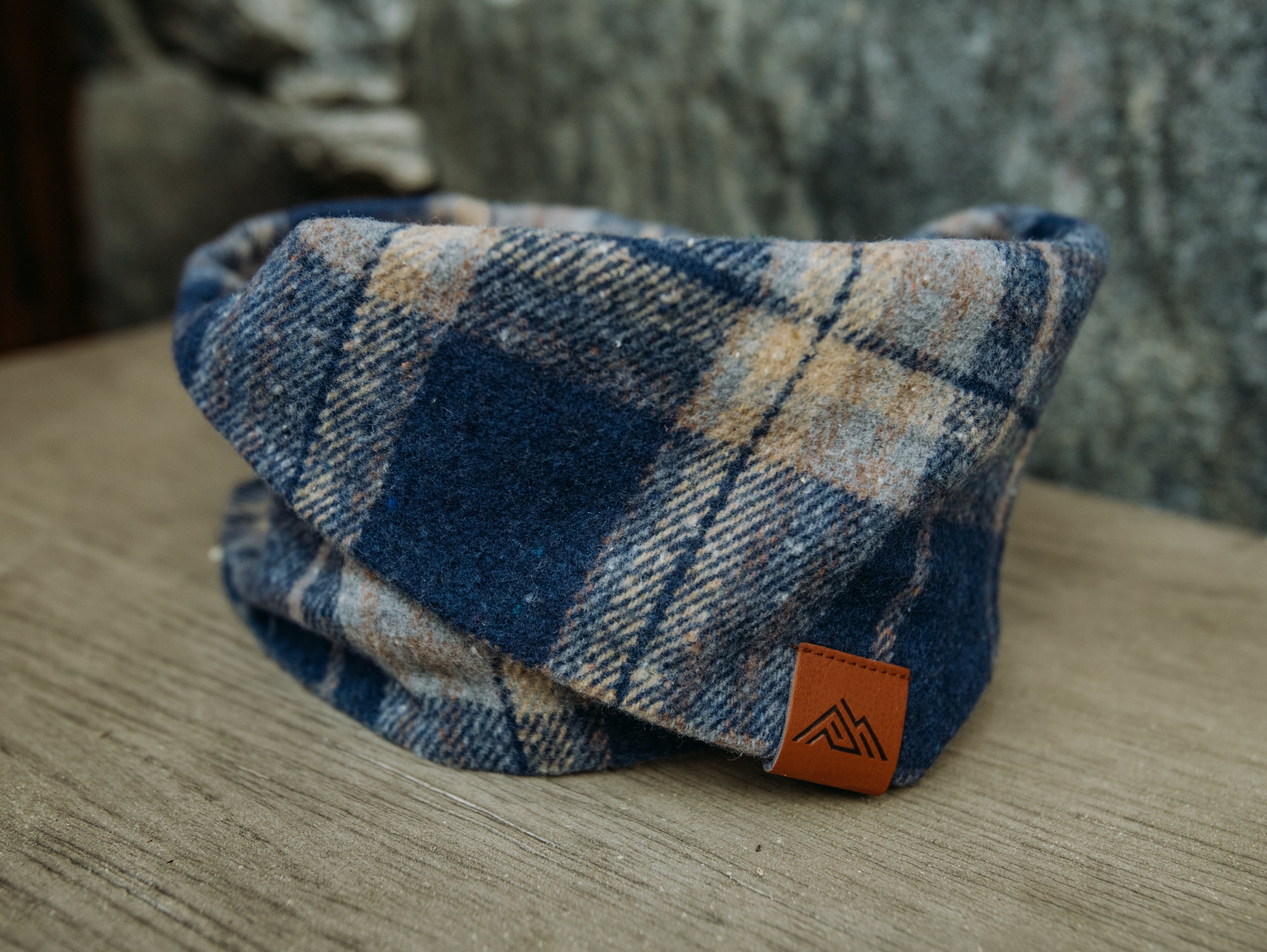 Milo Scarf